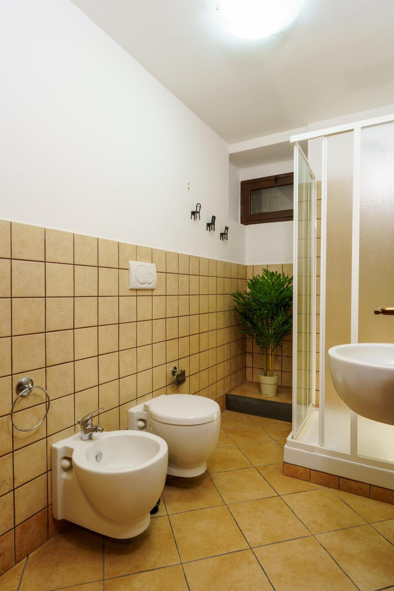 Appartamento La Casa Di Carta Al Castello Ursino Aeroporto di Catania Fontana Rossa